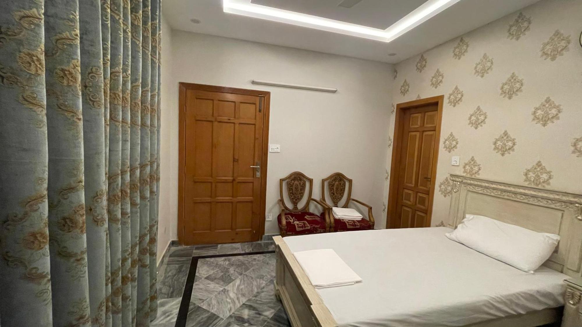 Midways Guest House And Hotels Islamabad Exterior foto
