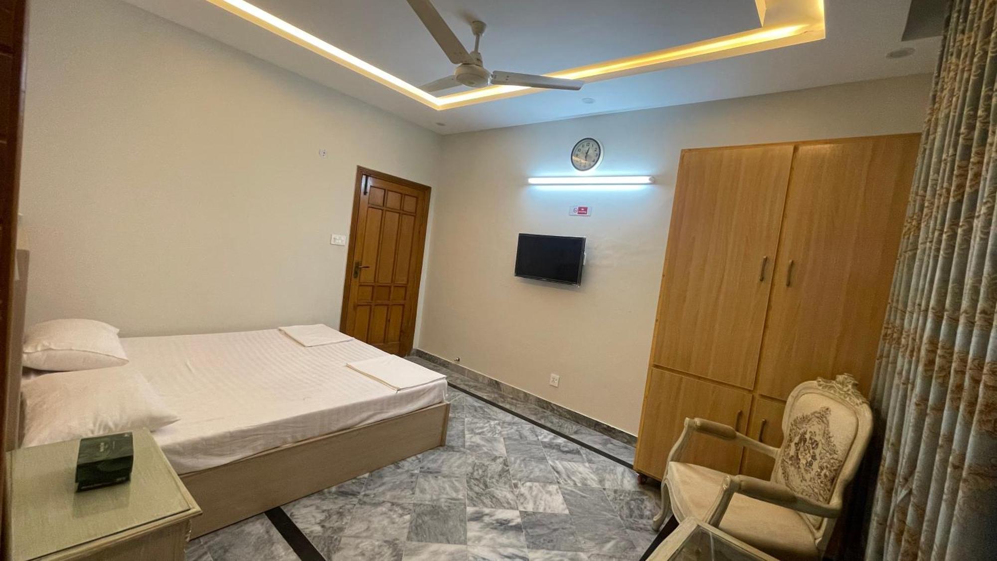 Midways Guest House And Hotels Islamabad Exterior foto