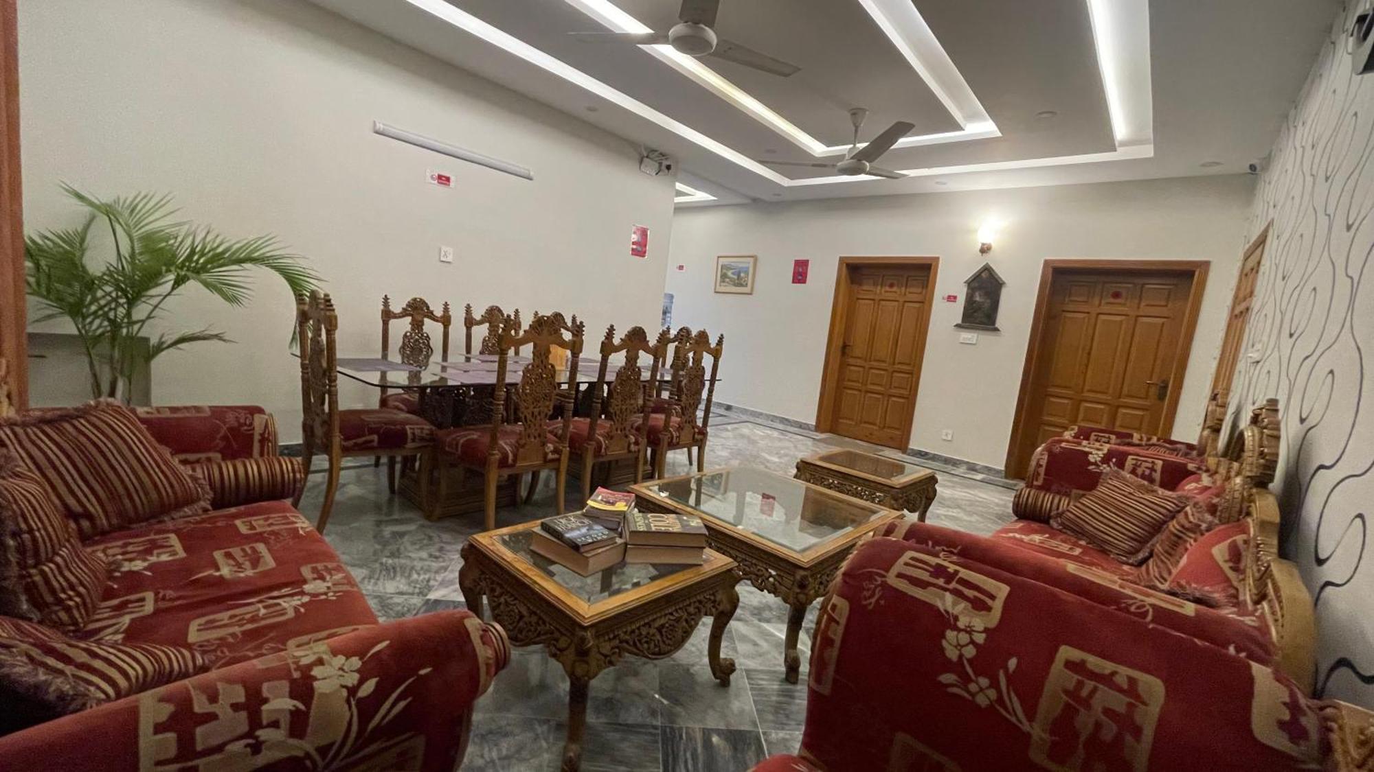 Midways Guest House And Hotels Islamabad Exterior foto
