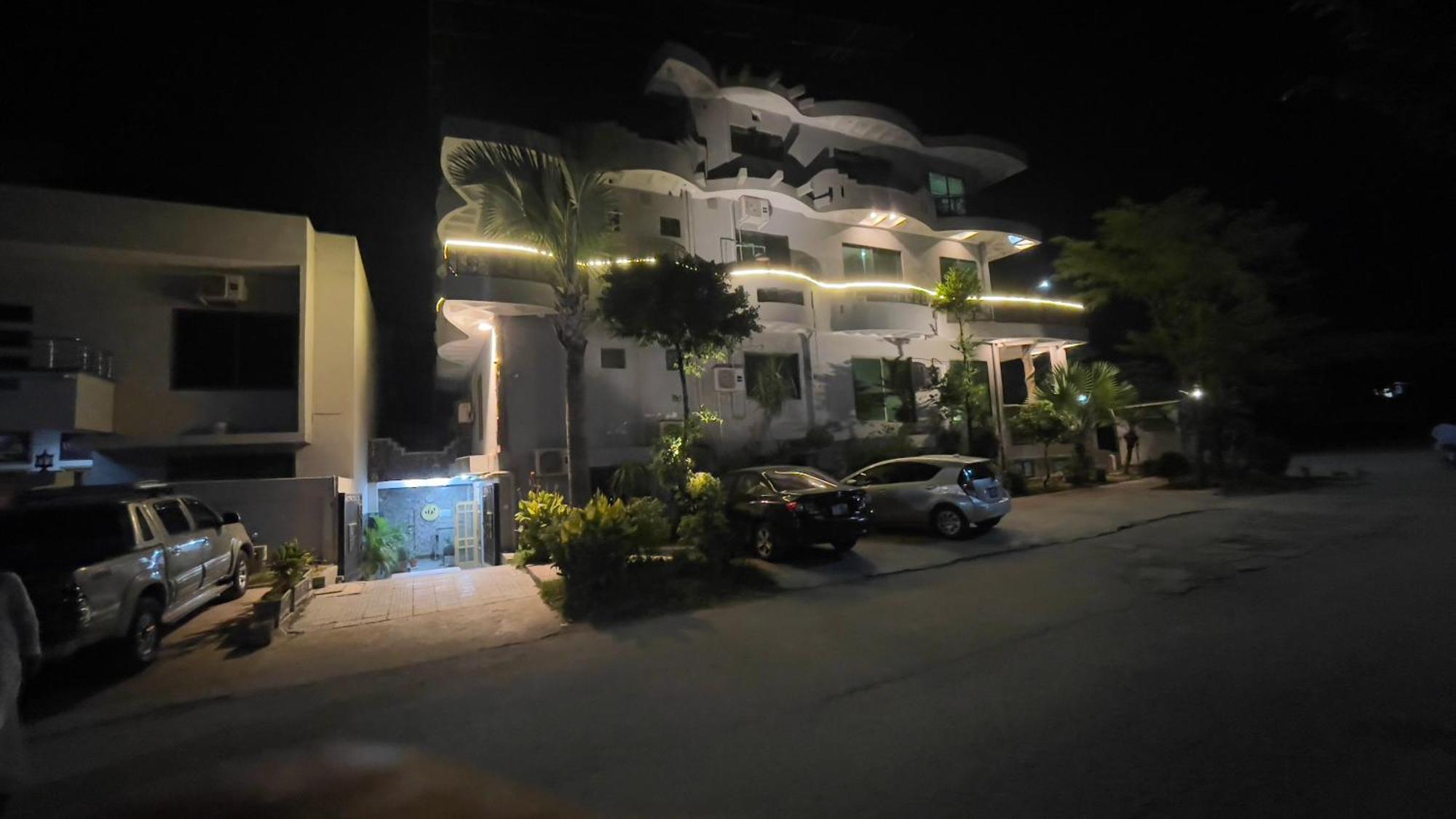Midways Guest House And Hotels Islamabad Exterior foto
