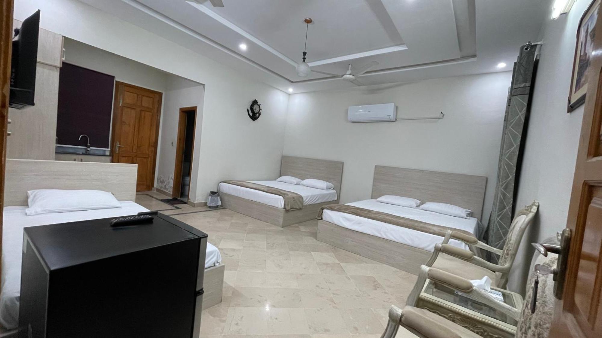 Midways Guest House And Hotels Islamabad Exterior foto